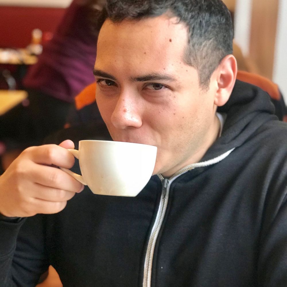 Meet your Posher, Julian
